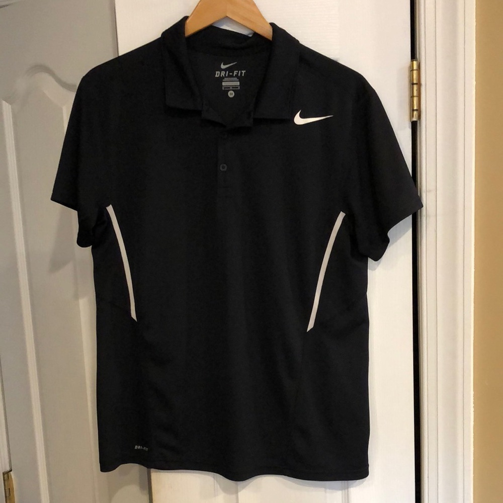 Nike dri-fit collared black shirt size medium